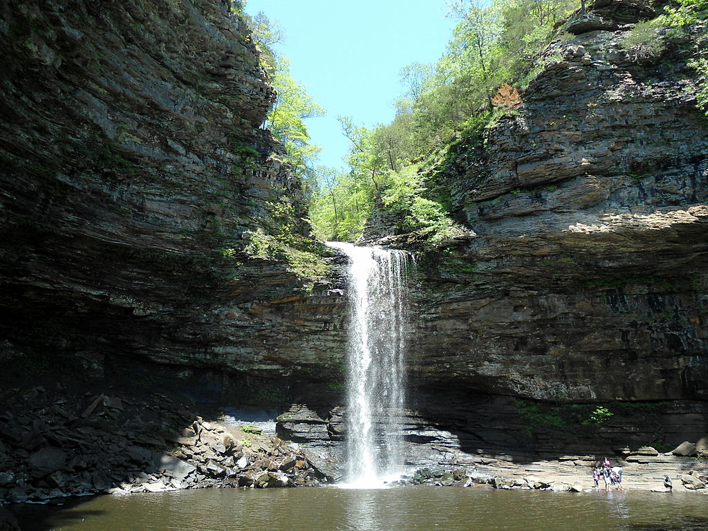 Cedar Falls Trail