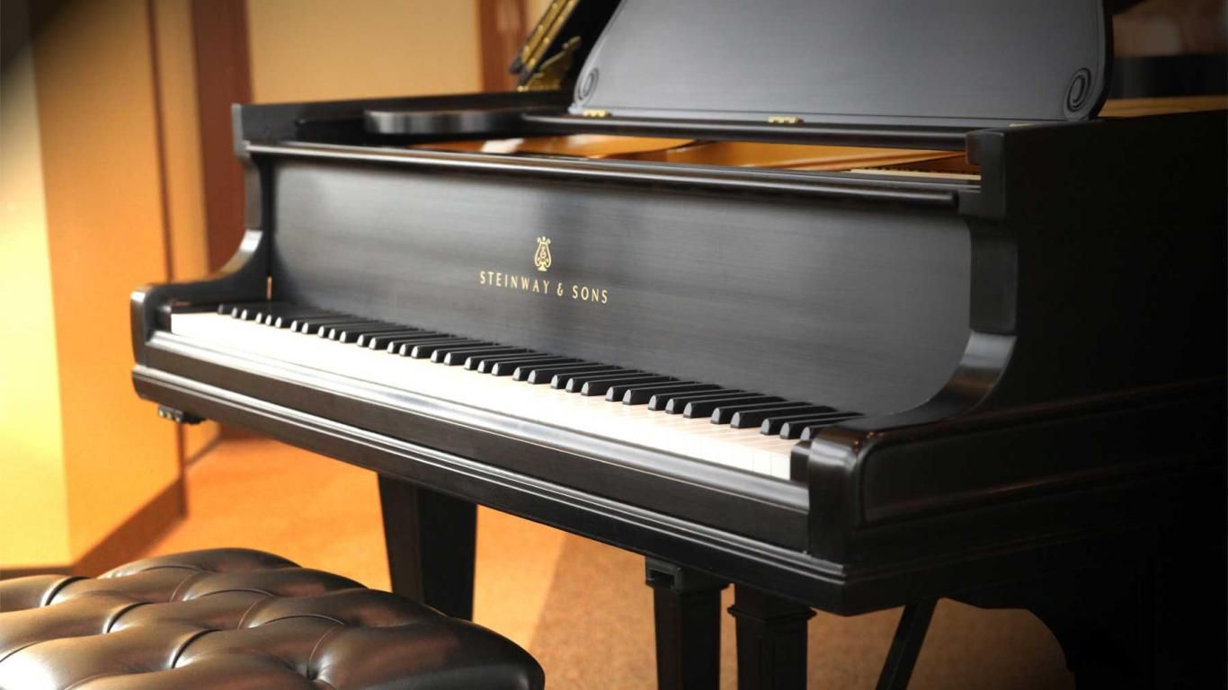 piano image