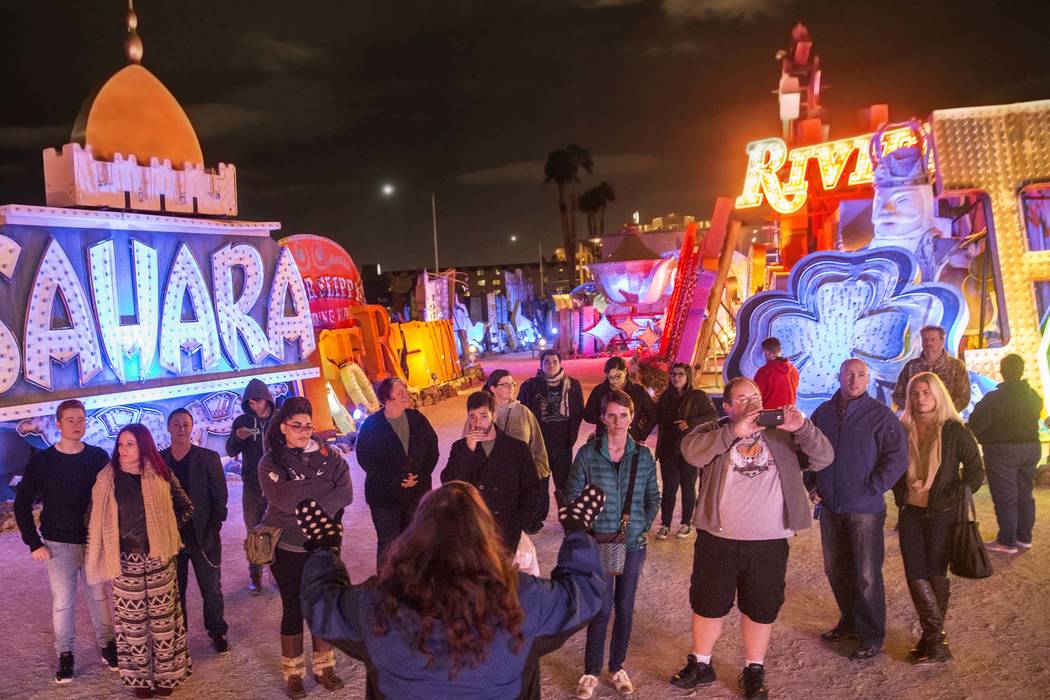 Guided tour at the Neon Museum