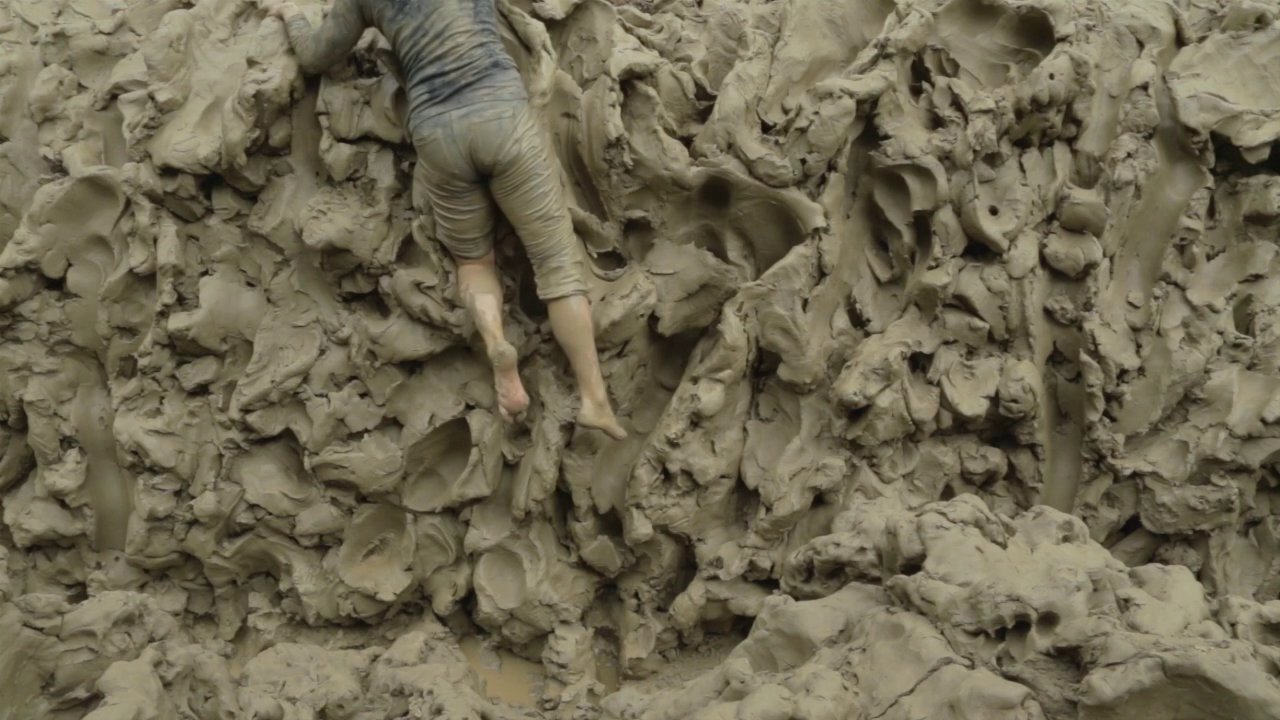 tranchee unfired with Alexandra Engelfriet