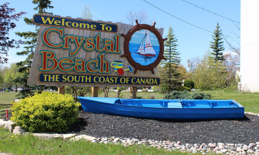 crystalbeachwelcomesign