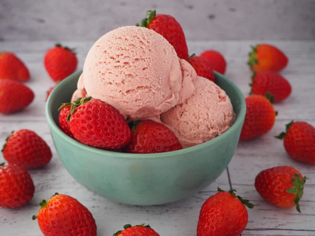 Strawberry Icecream