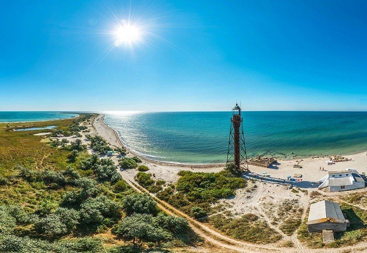 Old Dzharylhach Lighthouse