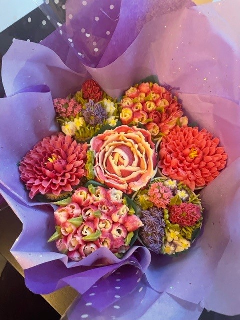Image of a cupcake bouquet.