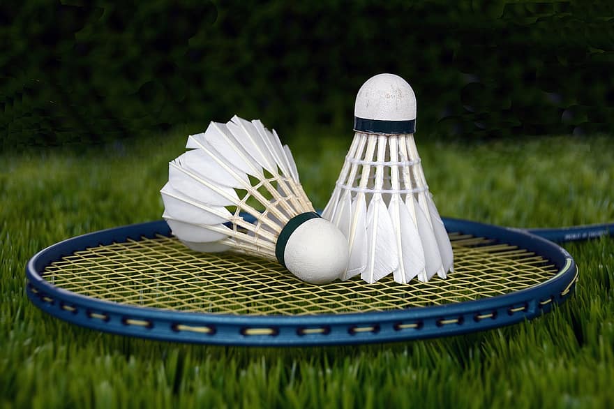 Badminton