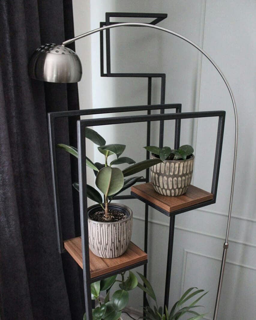 plantShelf