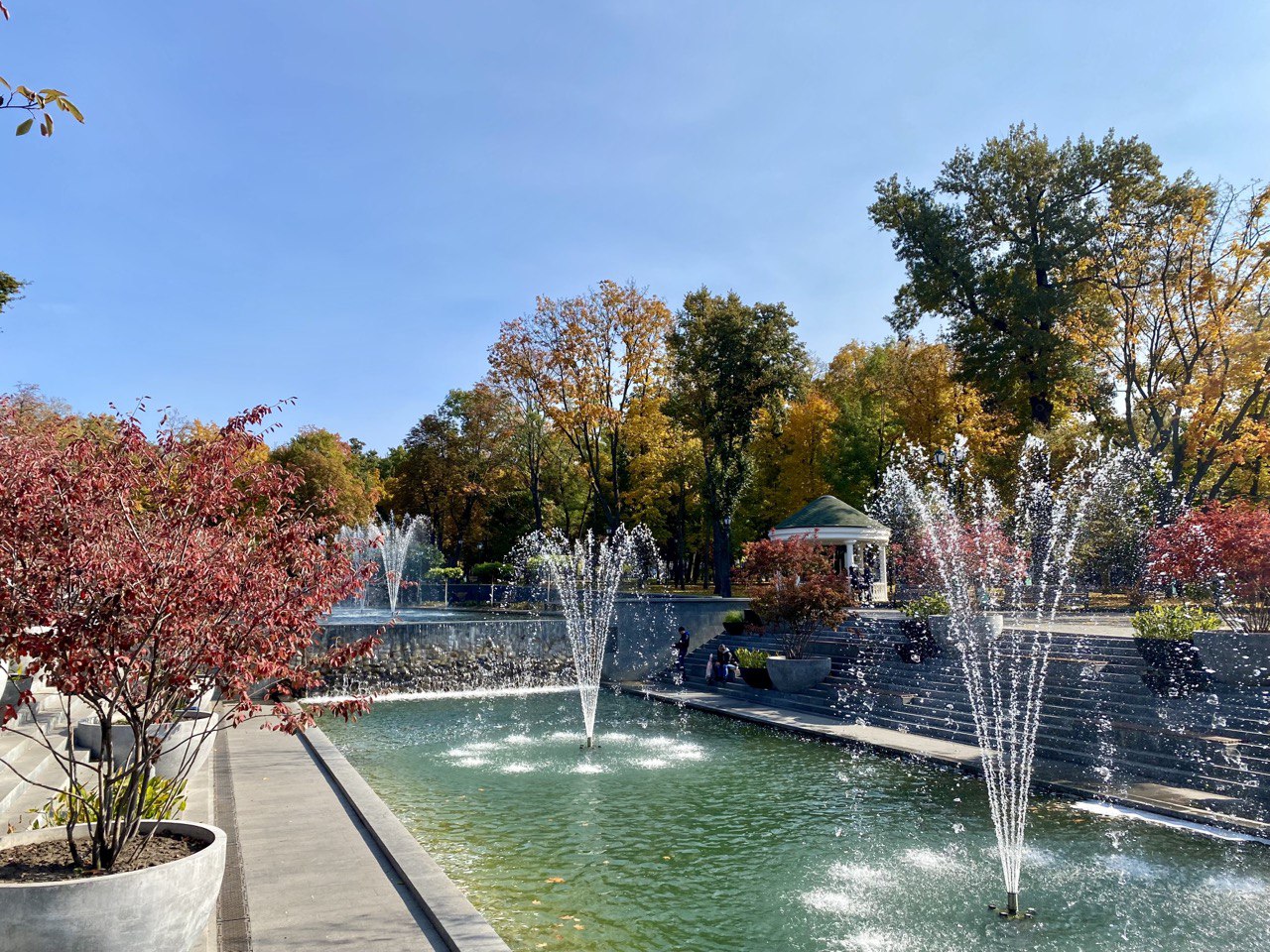 Fountain in Shevchenko's garden.