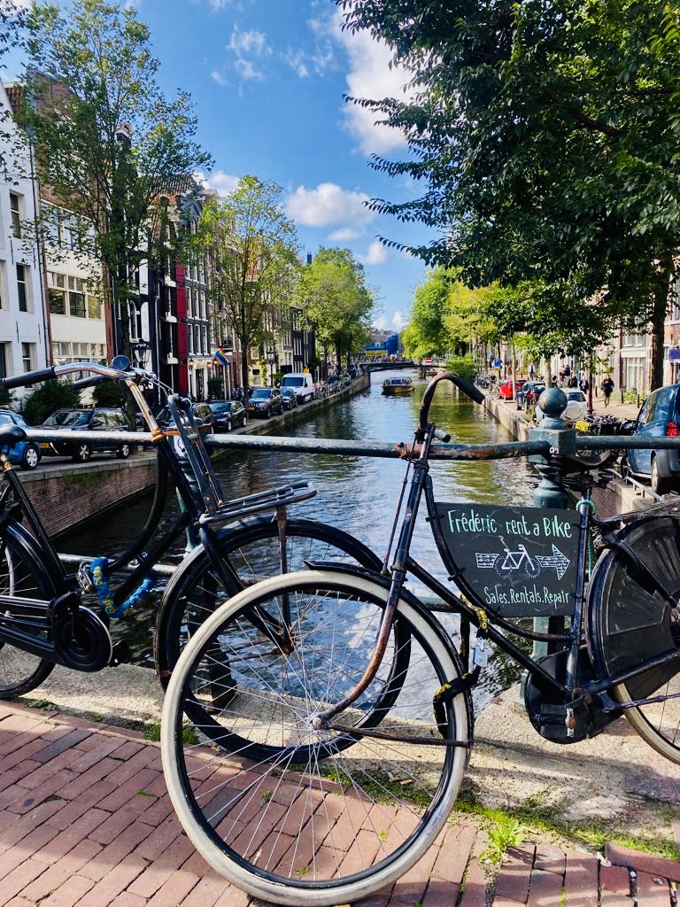 Bicyckles at the canal