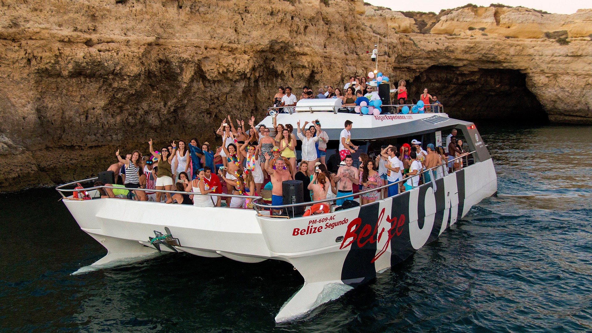 Algarve boat party