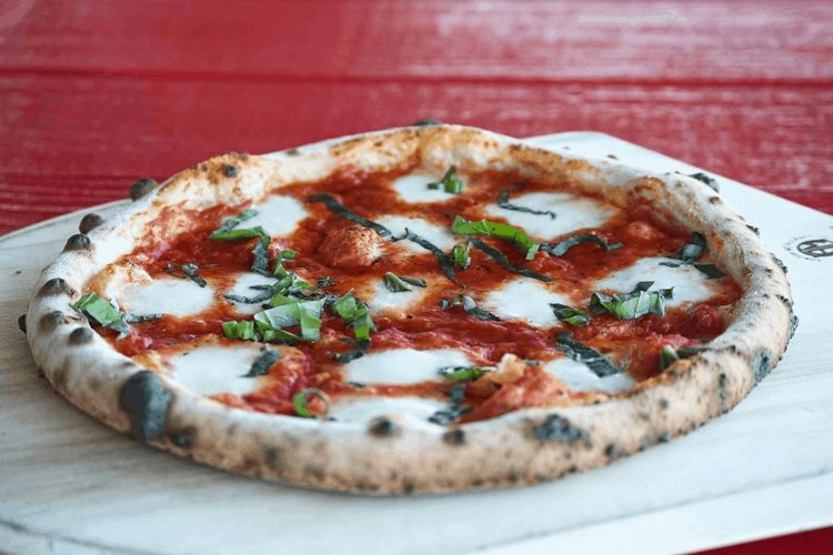 Neapolitan pizza