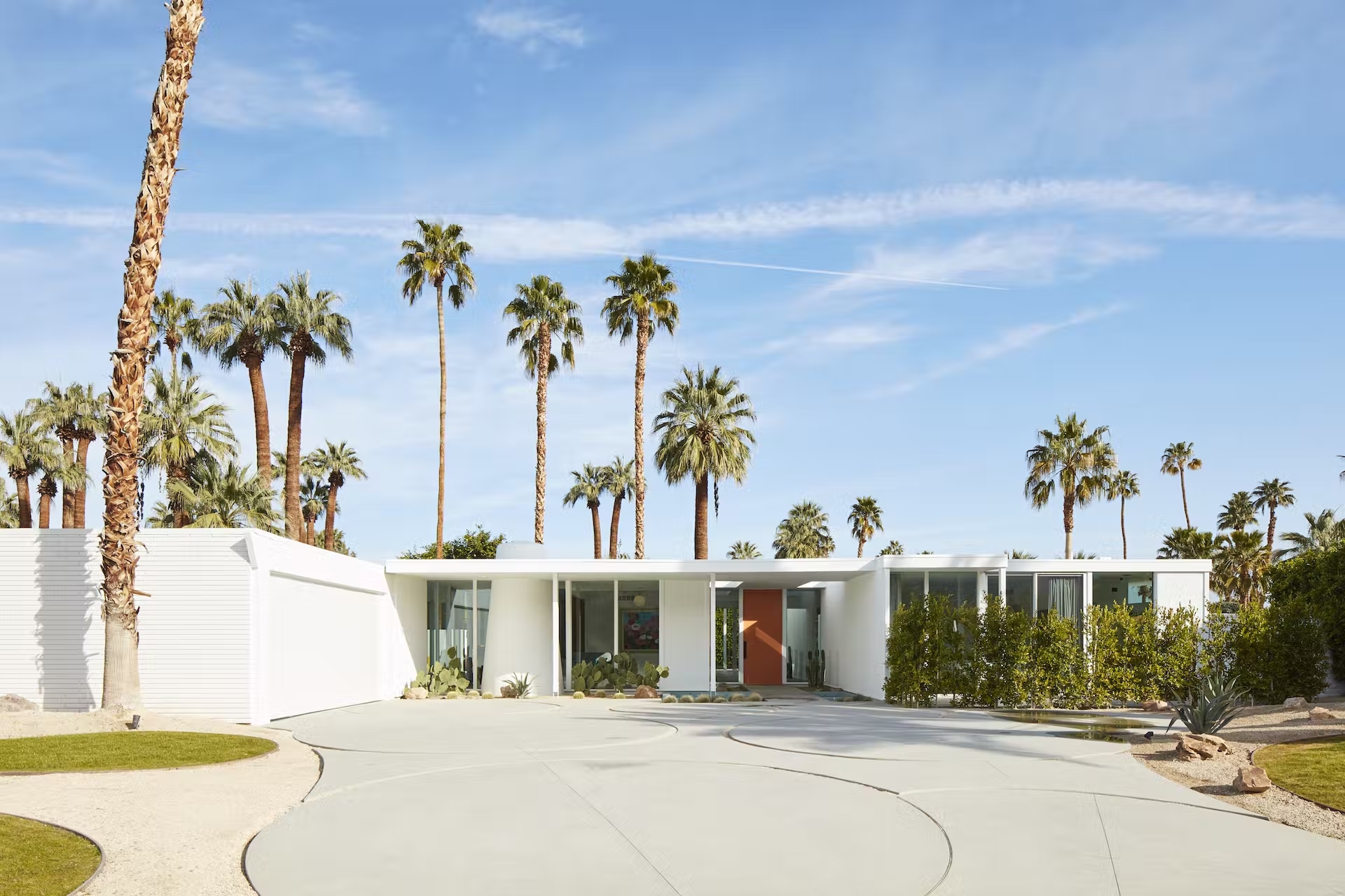 Mid-century Modern Home in Palm Springs, CA