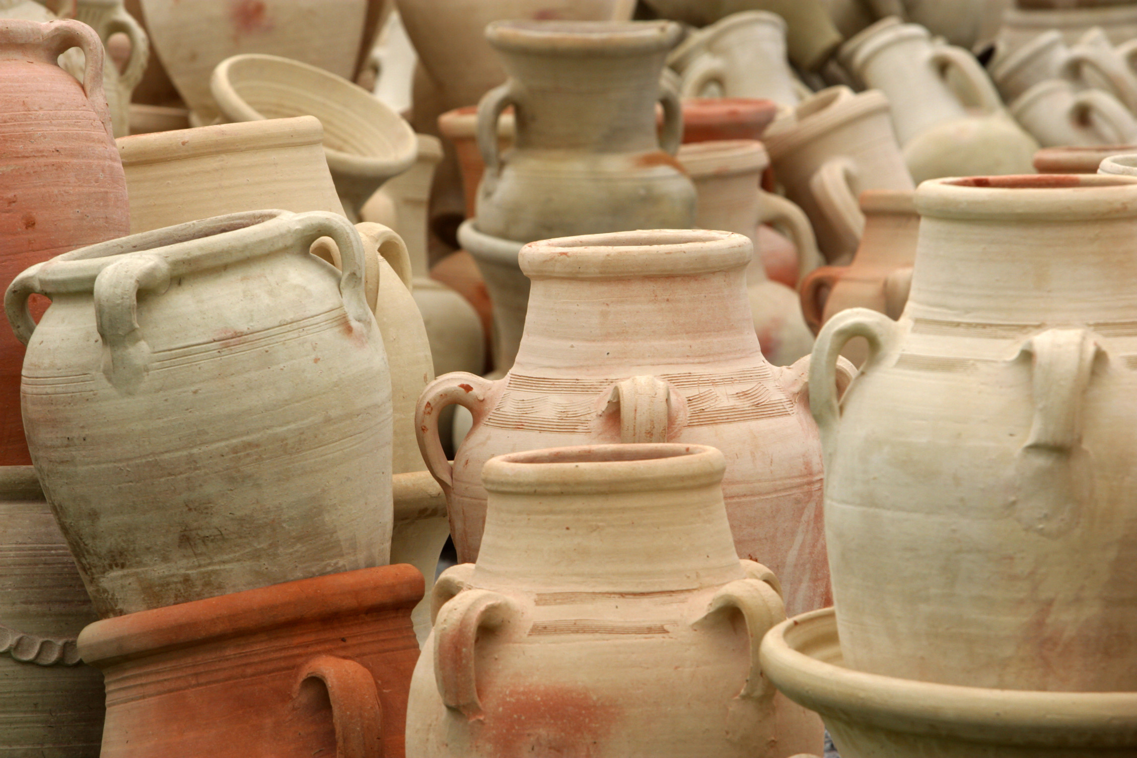 white clay pottery