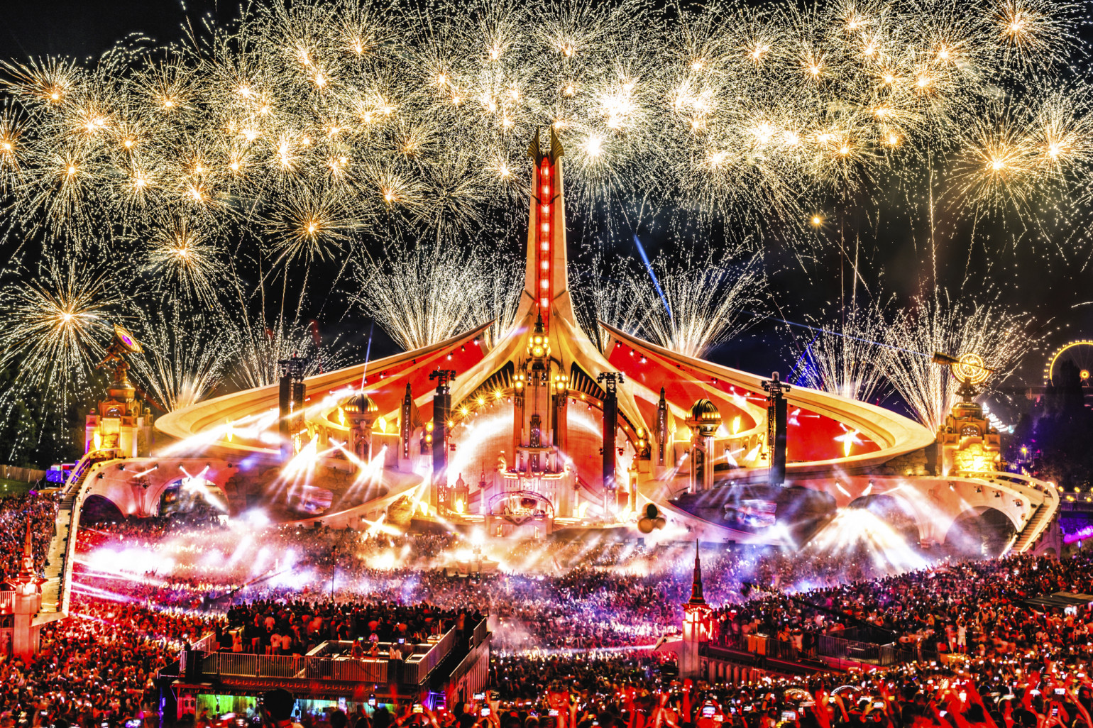 Tomorrowland 2022 stage
