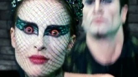 black-swan-picture-side