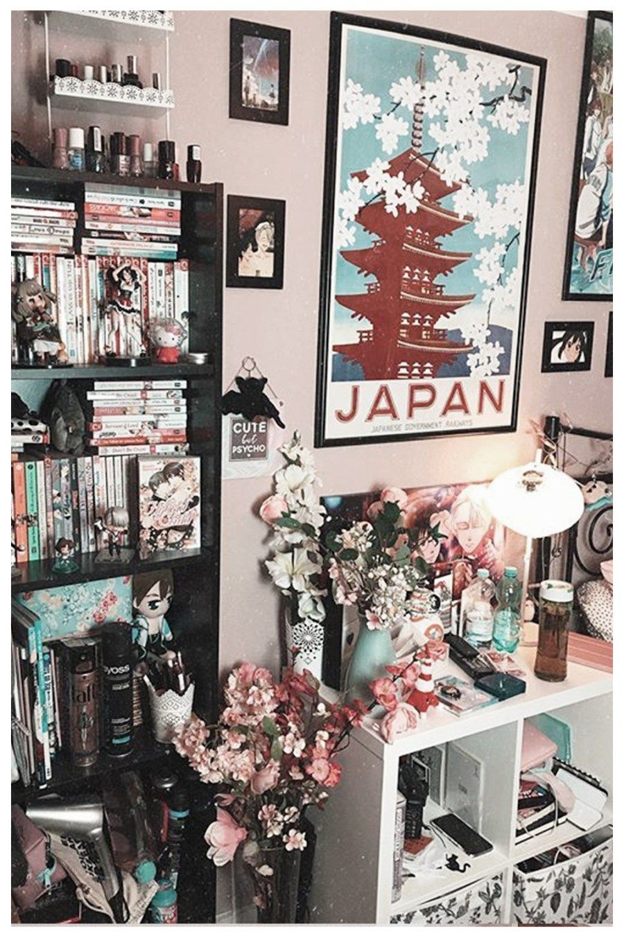 Room of someone who loves japanese culture