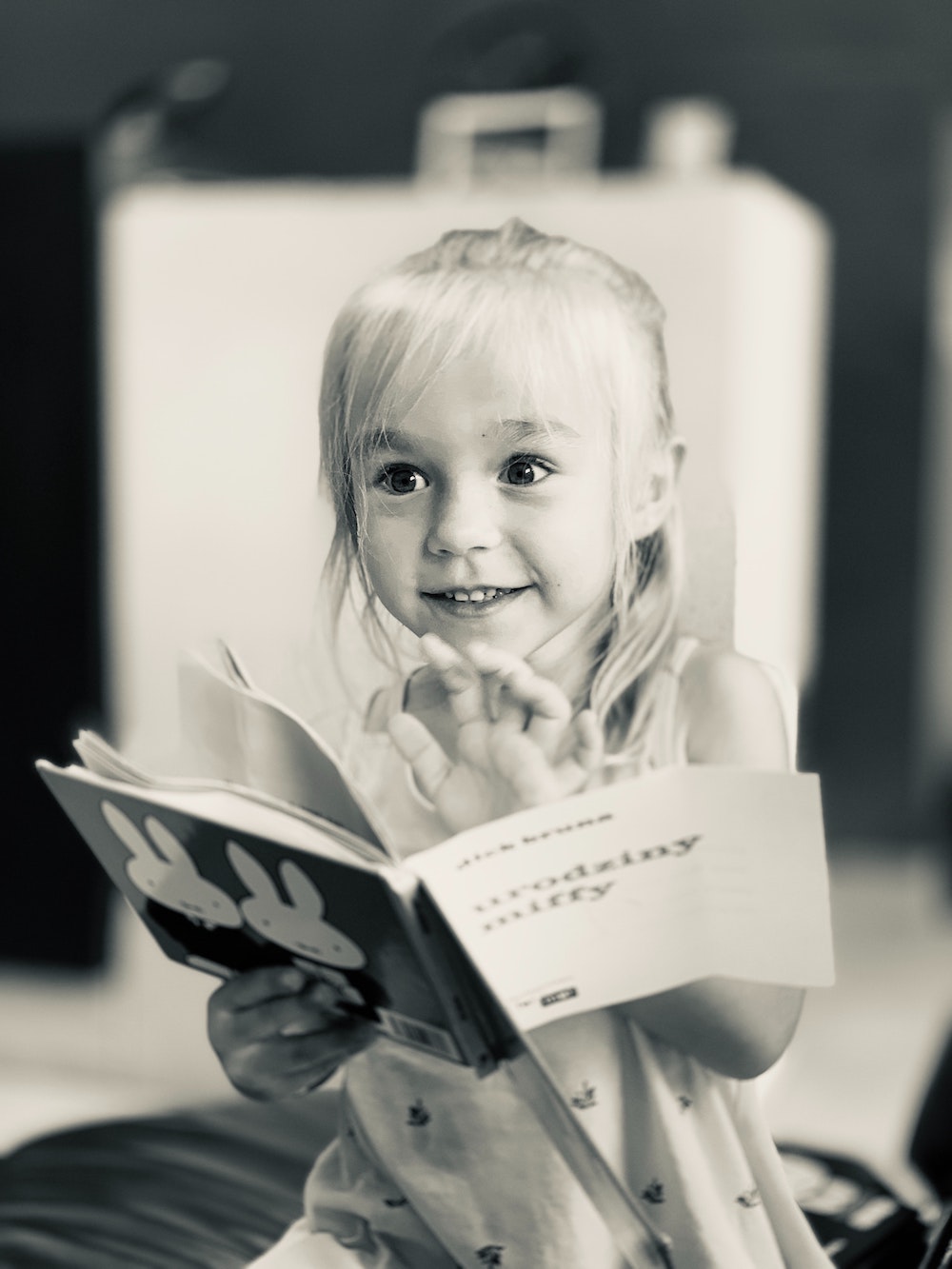 Picture of a child reading