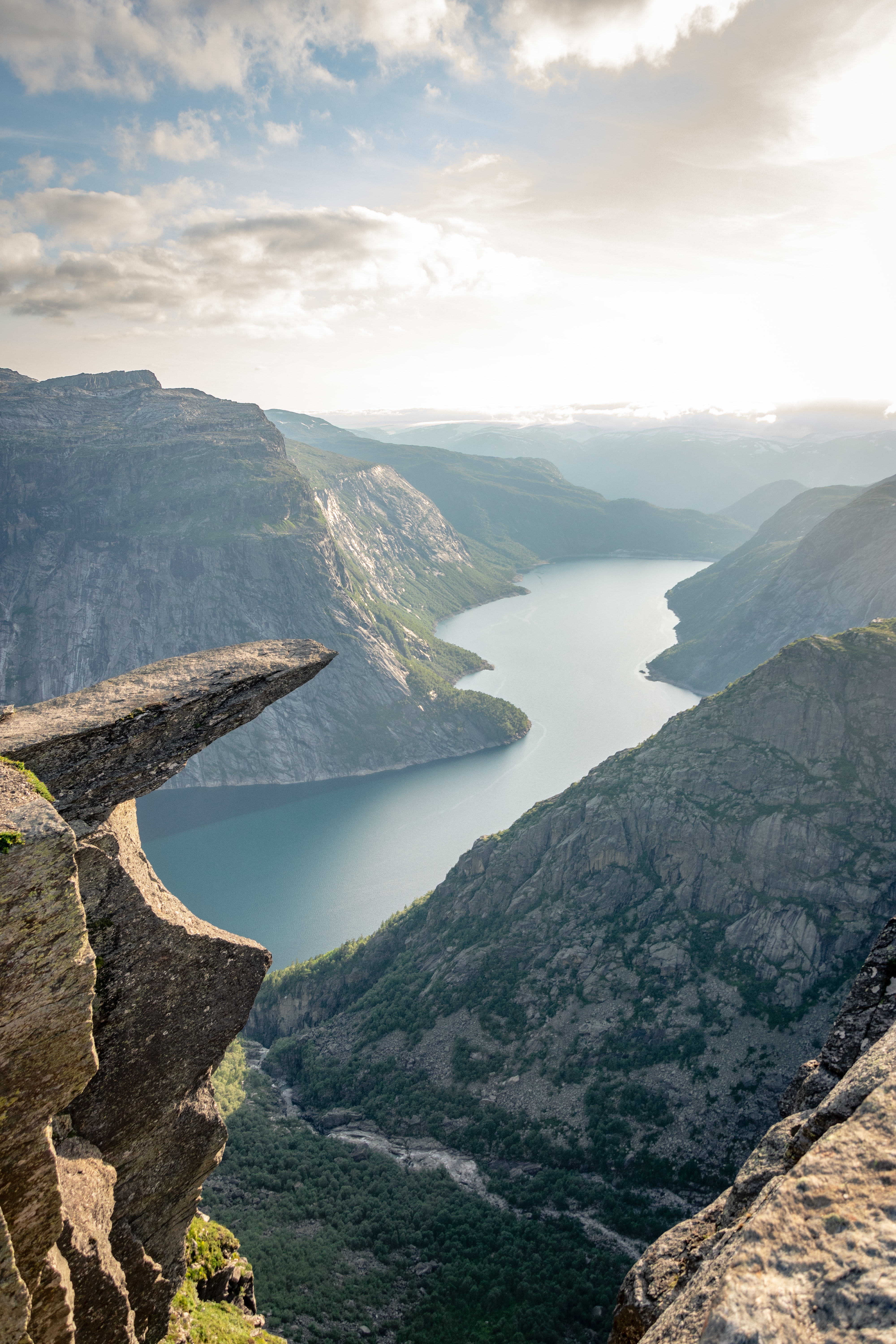 hiking on trolltunga