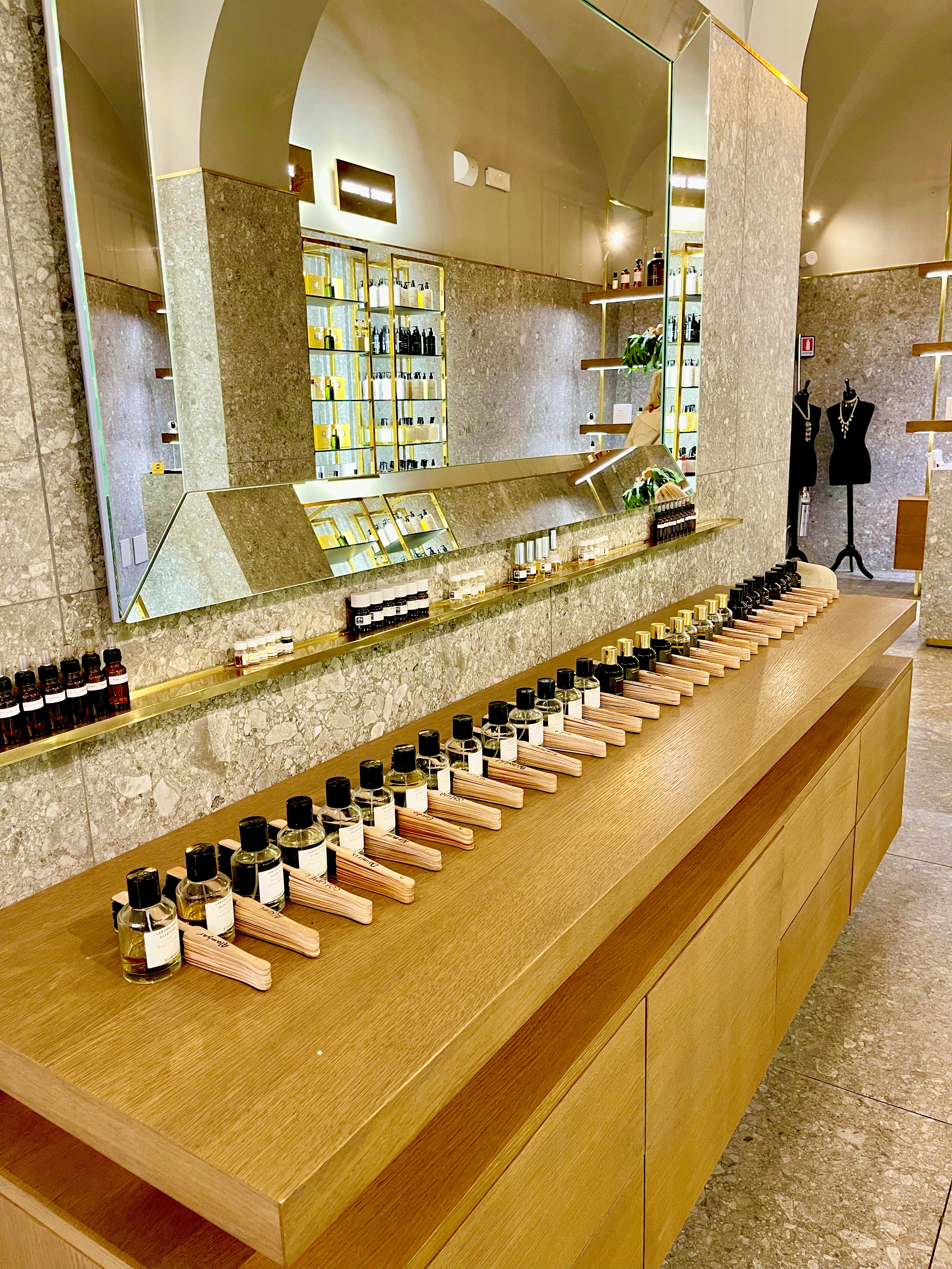 laboratorio olfattivo, Roma