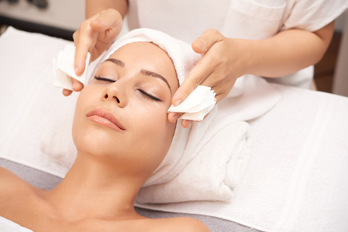 woman-getting-facials-done
