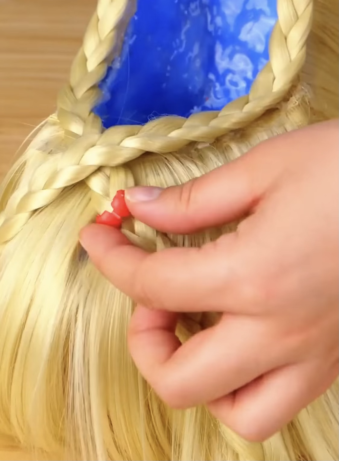 decorate with bobbles