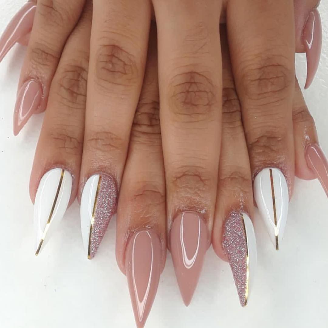 nails