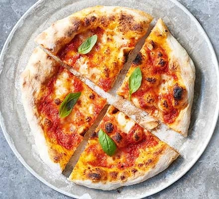 Italian Herb Margherita Pizza
