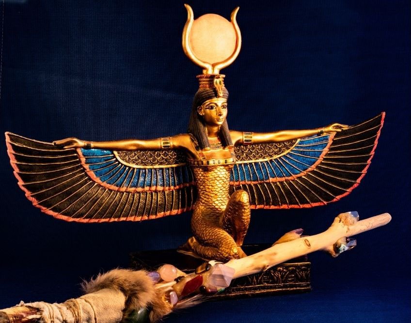 Deity Isis