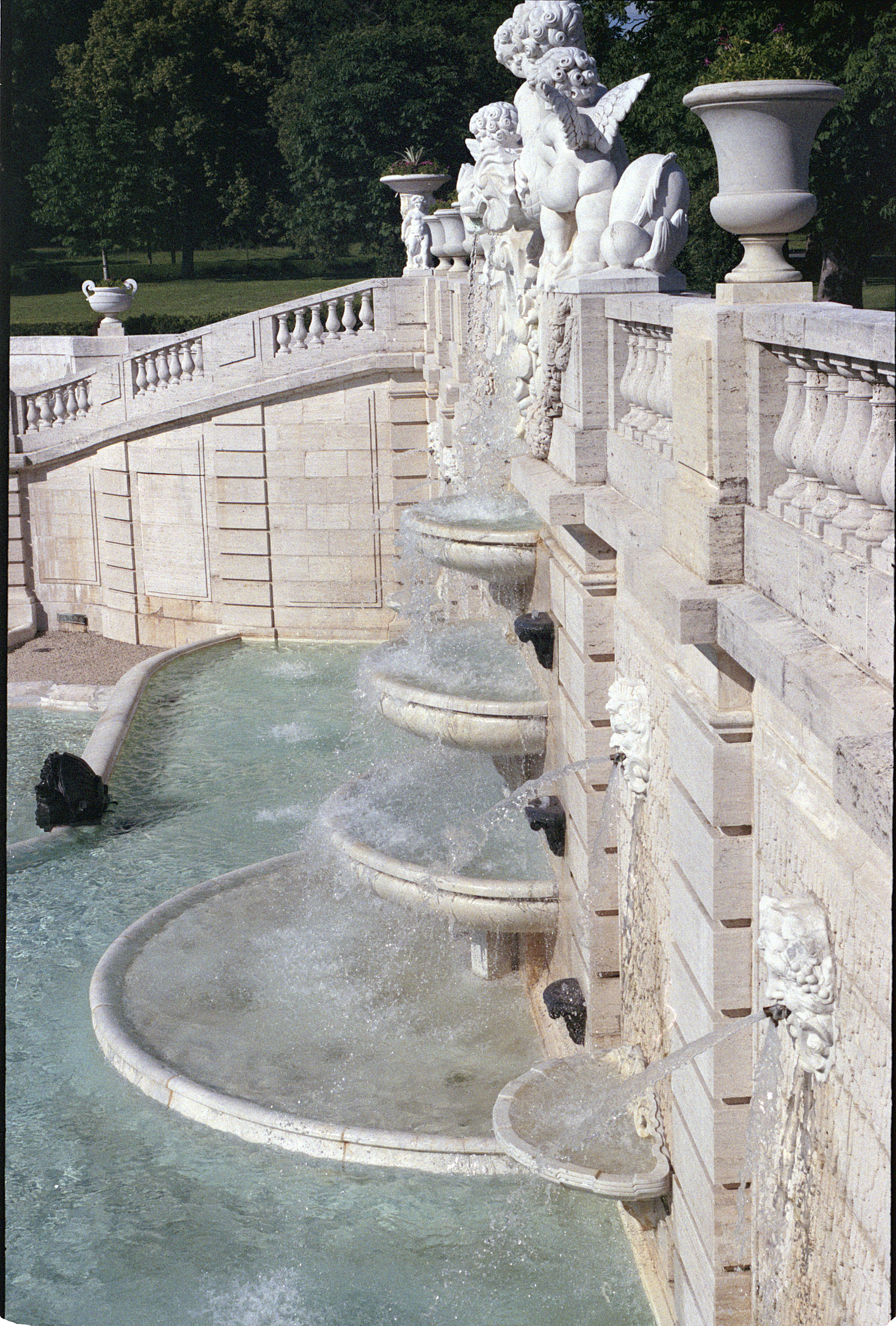35mm_fountain