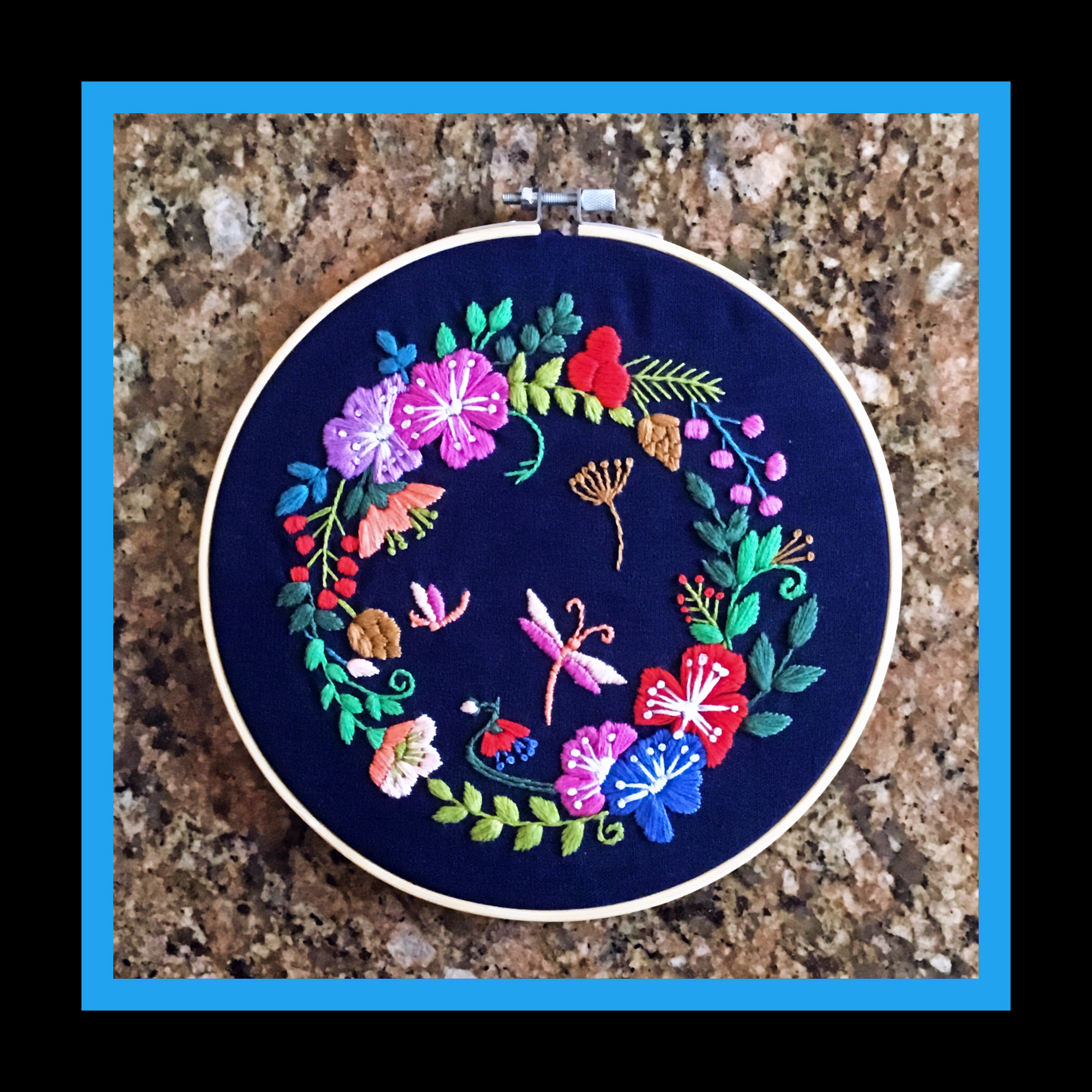 Dragonly with Wreath