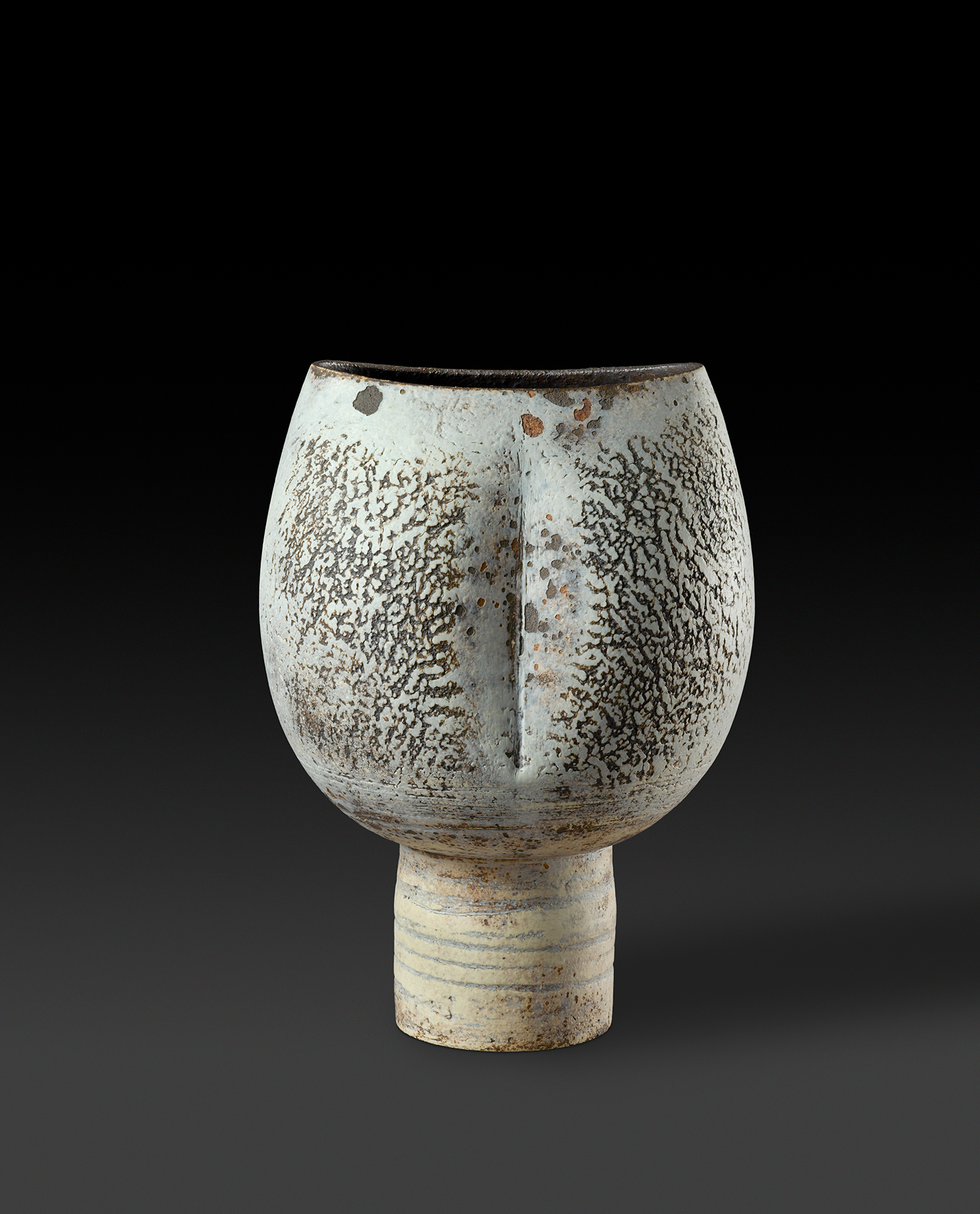 A ceramic vessel by Hans Coper