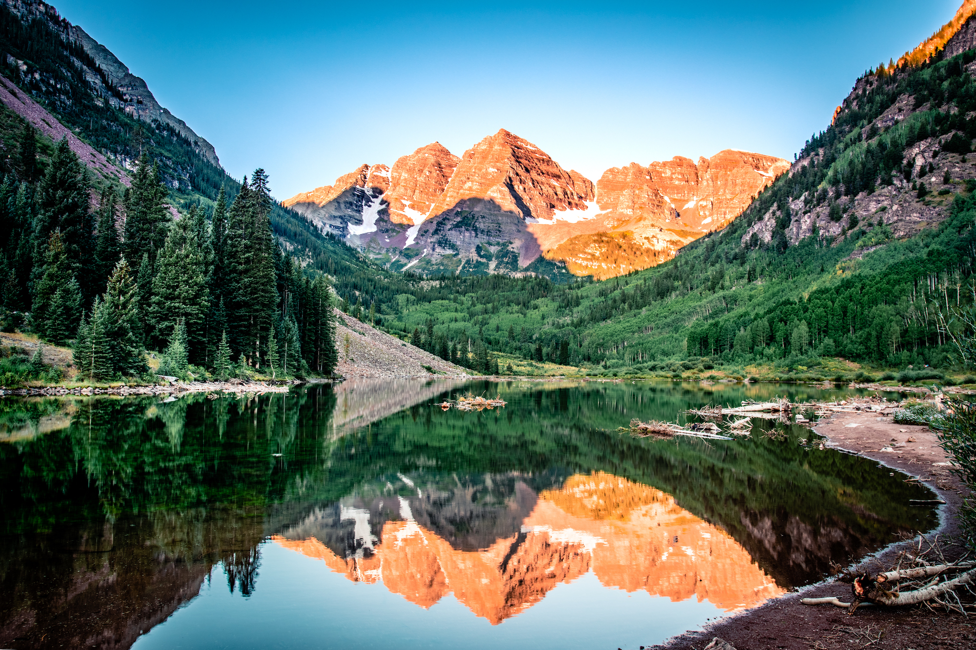 Maroon Bells Lake Trail, USA