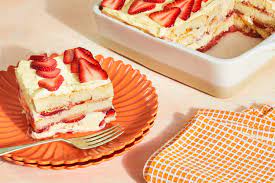 strawberry tiramisu