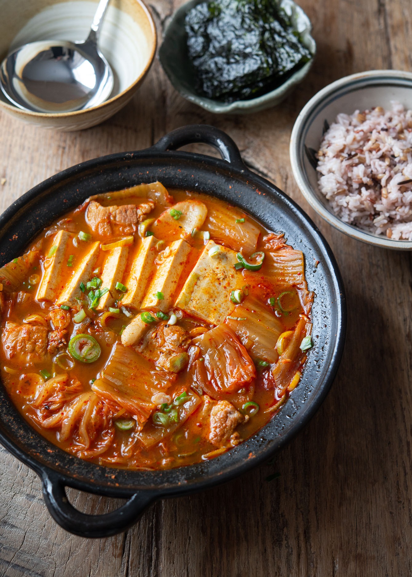 kimchiJjigae