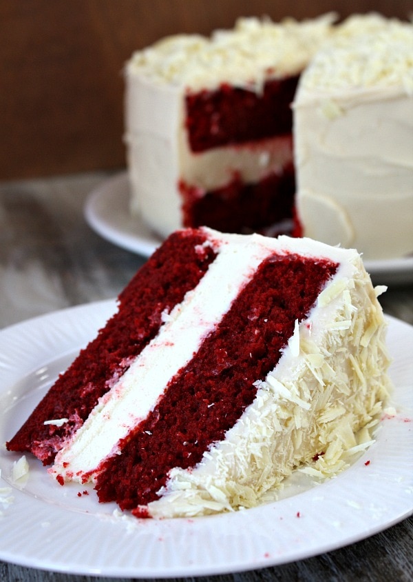 red velvet cheesecake