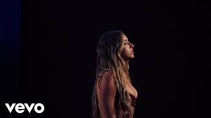 tate mcrae run for the hills music video