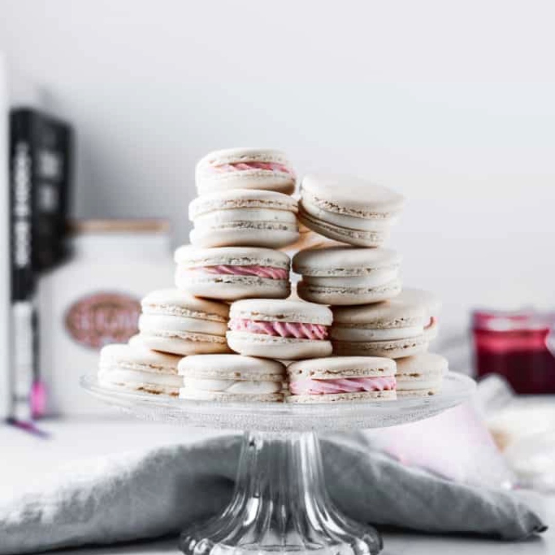 Strawberry Lemonade Macarons