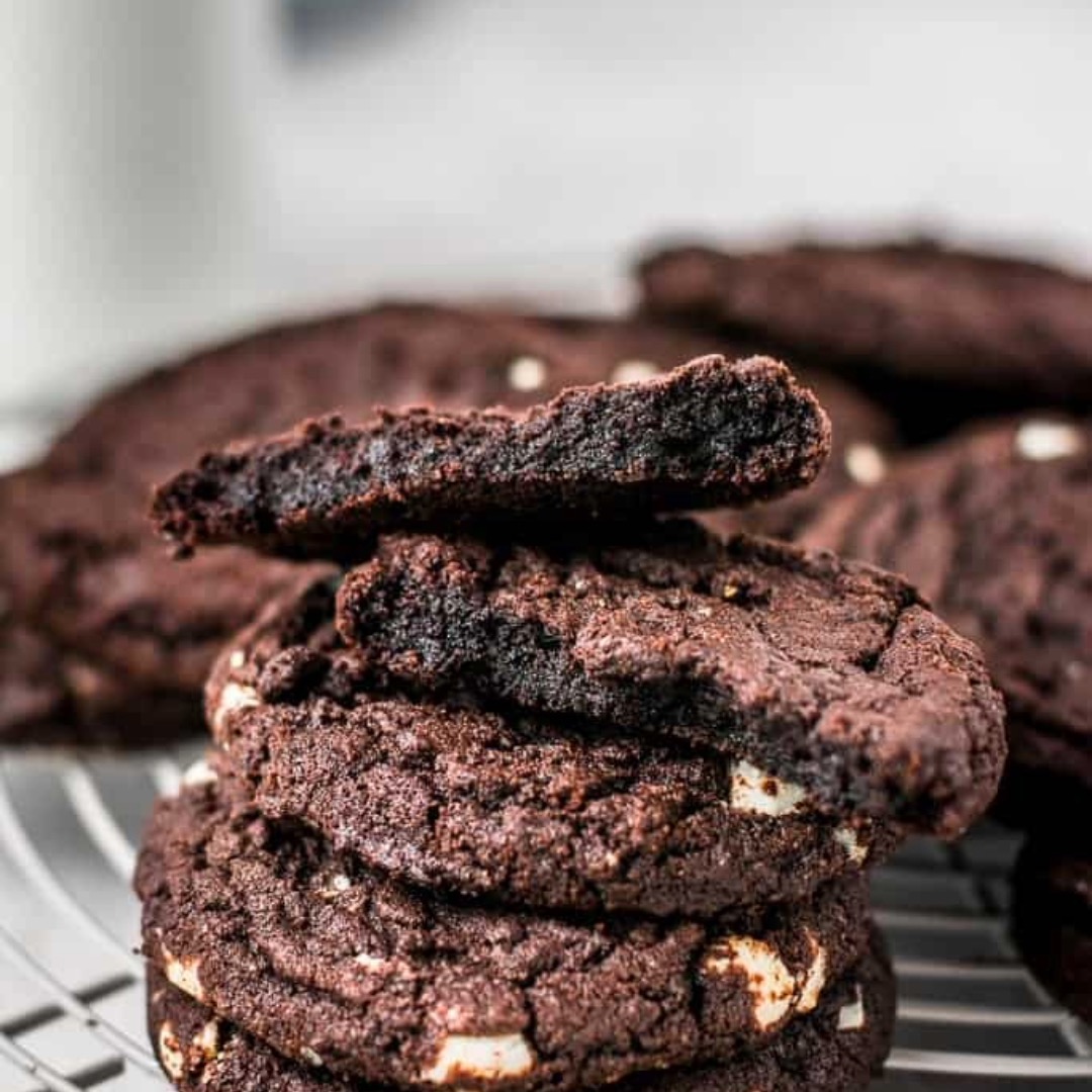 White Chocolate Chip Cookies