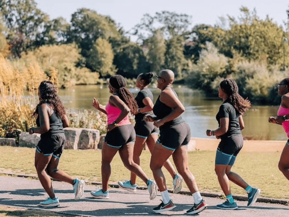 women running