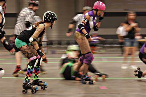 roller derby players