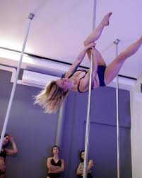 Pole dance image 5