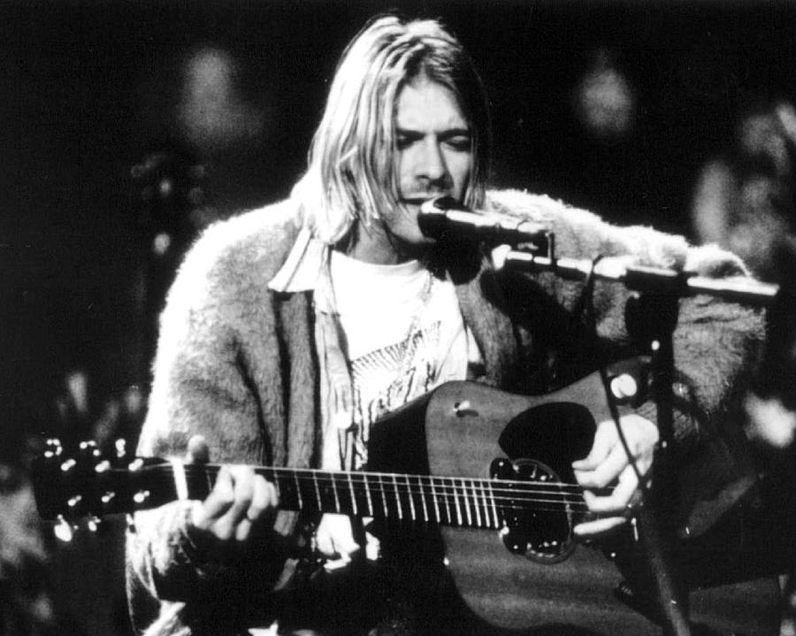 kurt-cobain-singing-and-playing-guitar-retro-images-archive