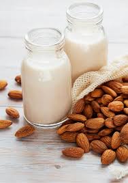 Almond milk🥛