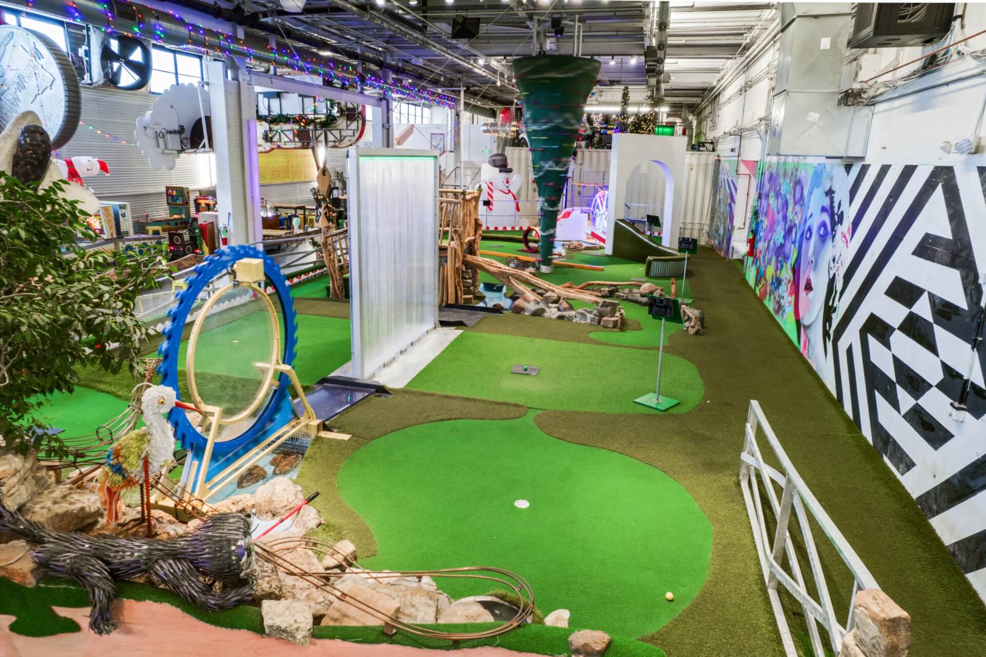 Mini Golf at Can Can Wonderland