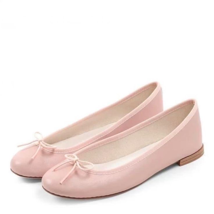 Ballet flats