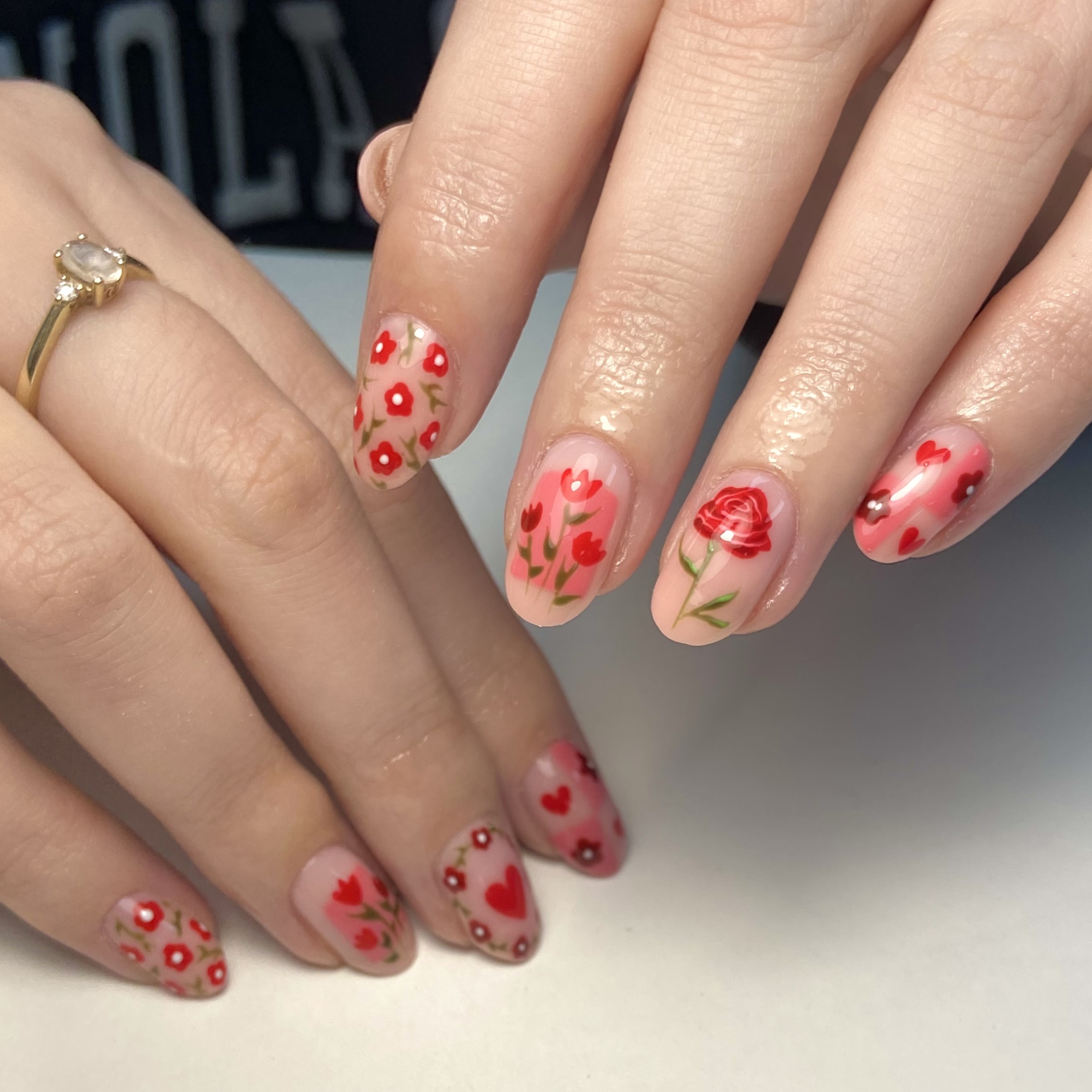 example-nails-top-right