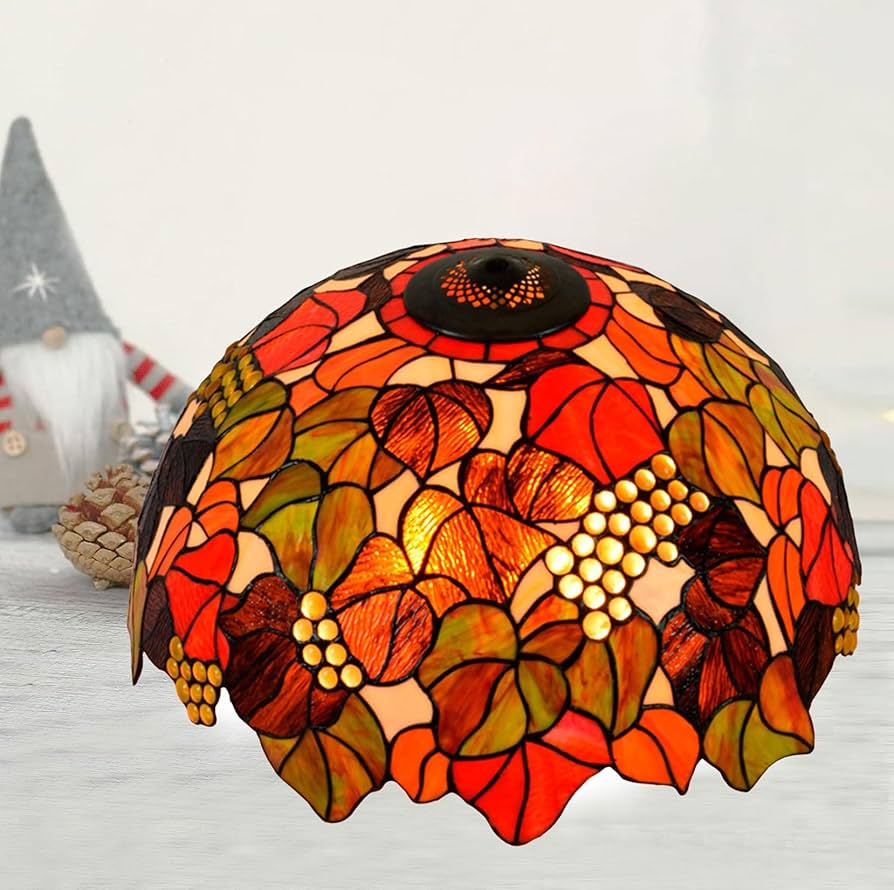 An example of a tiffany lampshade