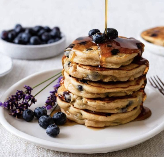 Blueberry pancake with lavender syrub