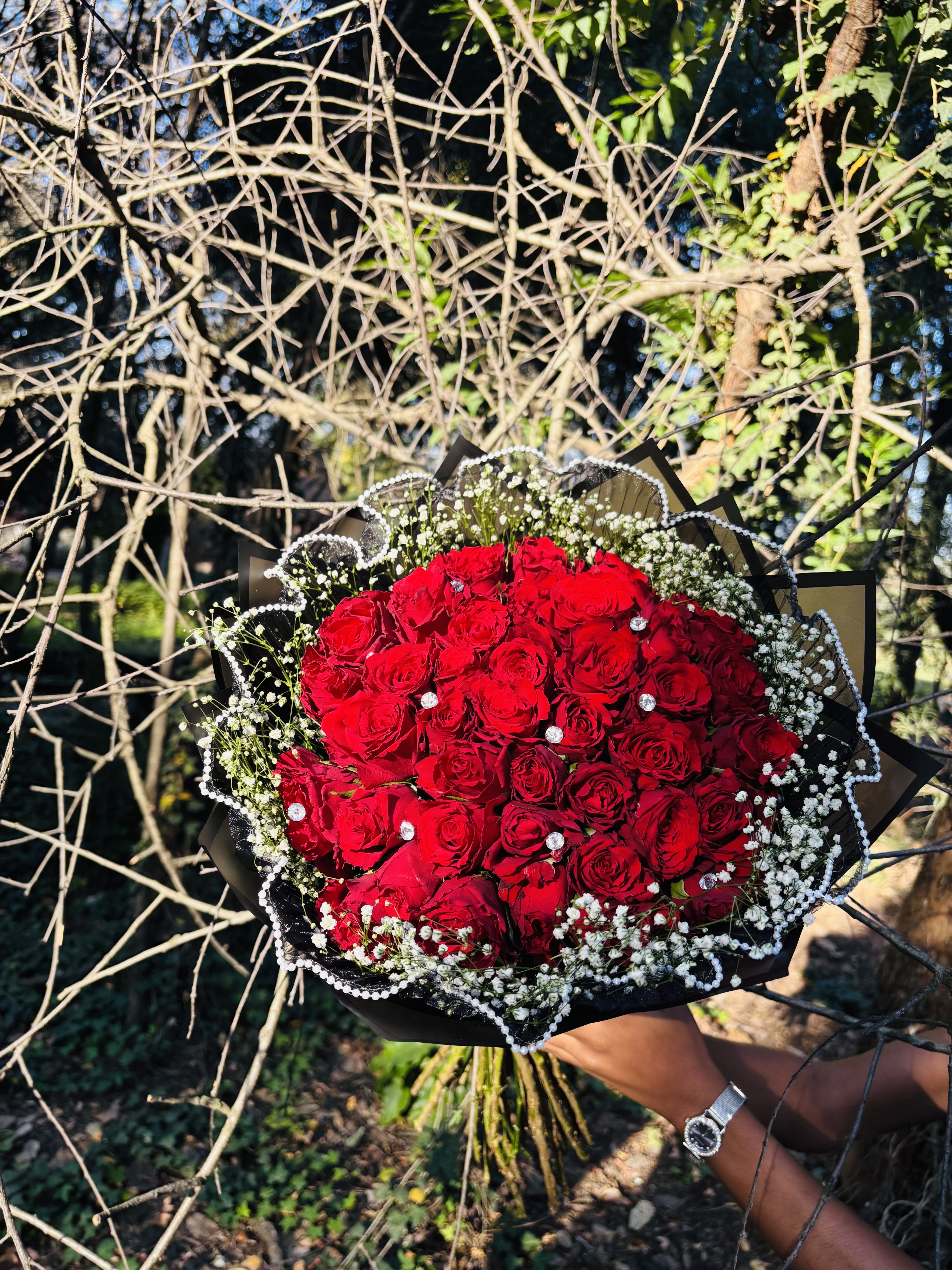 Diamond on Roses bouquet