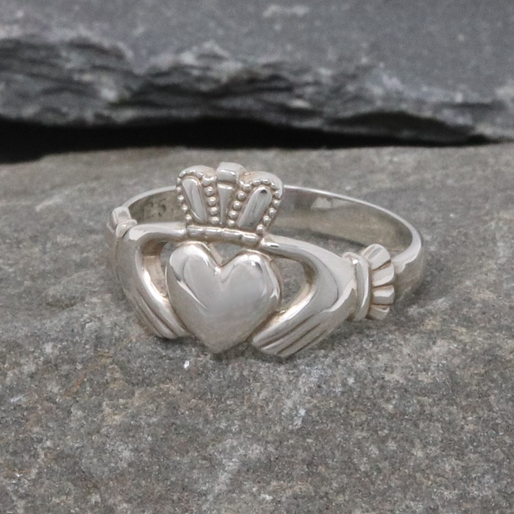 Claddagh ring
