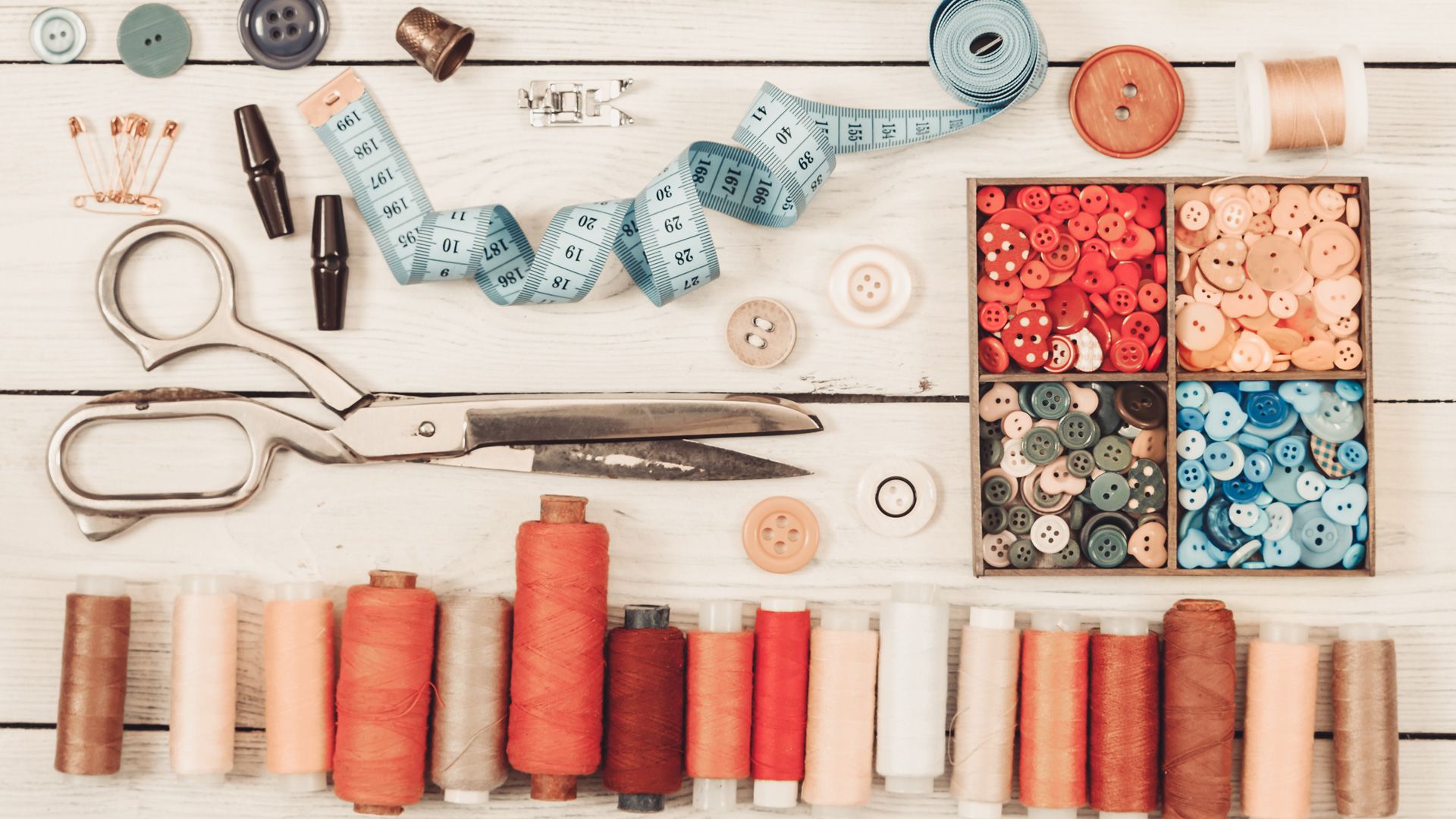 Sewing machine and fabric